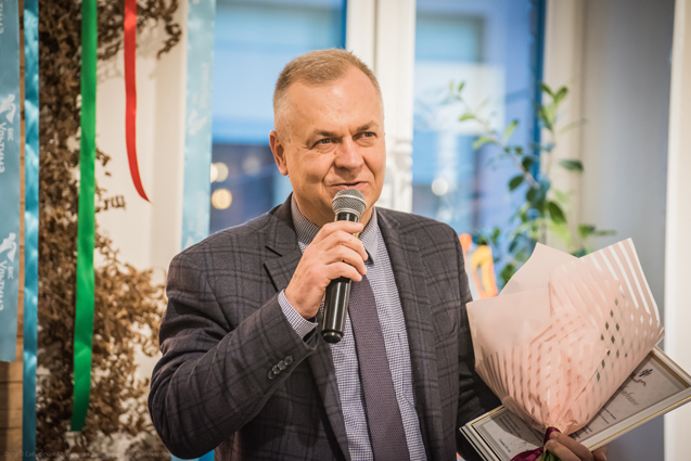 Игорь Решетников поздравил галерею с юбилеем.