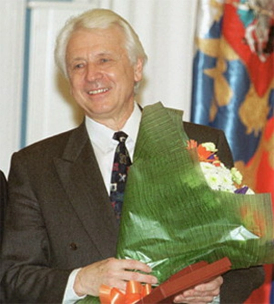 Дирижёр и педагог Виктор Попов.