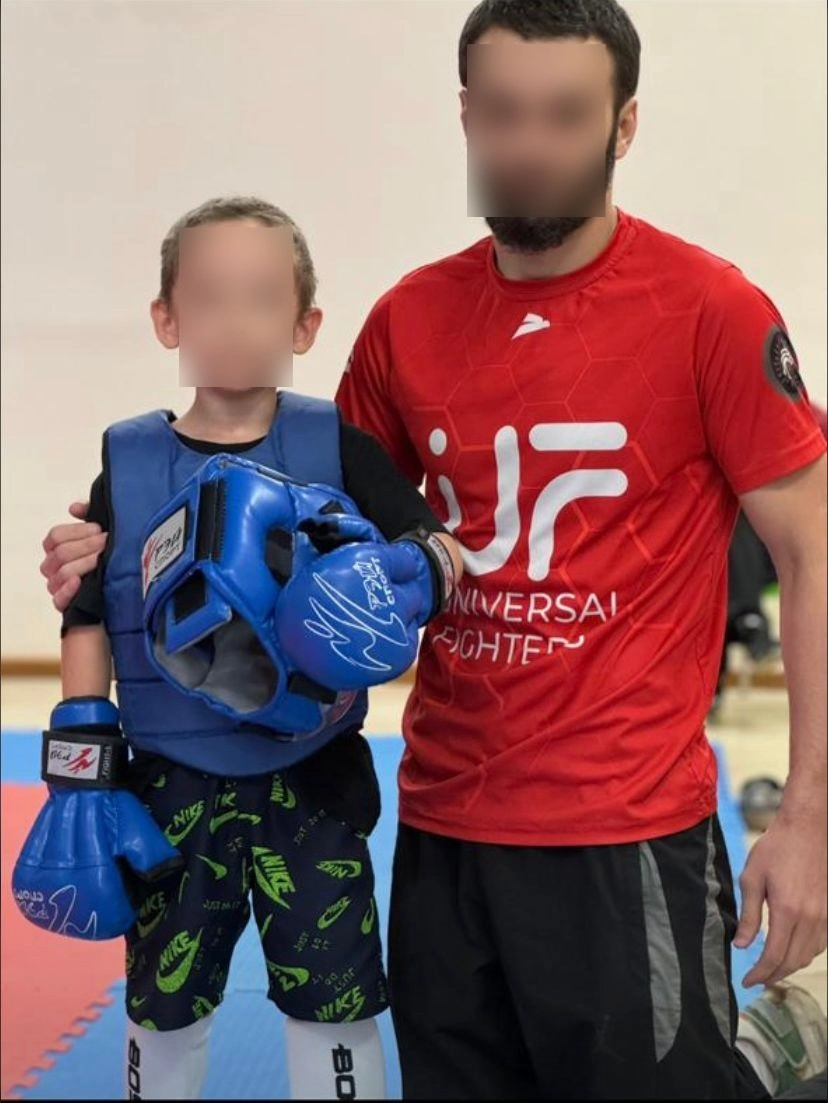 8-летний чемпион по панкратиону со своим тренером