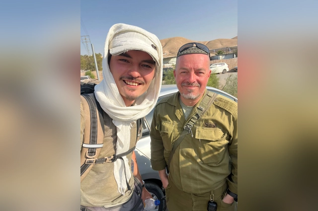 Никиту остановили на границе.