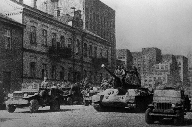 Вступление Красной Армии в Минск (Минская наступательная операция 29 июня - 4 июля 1944 года).