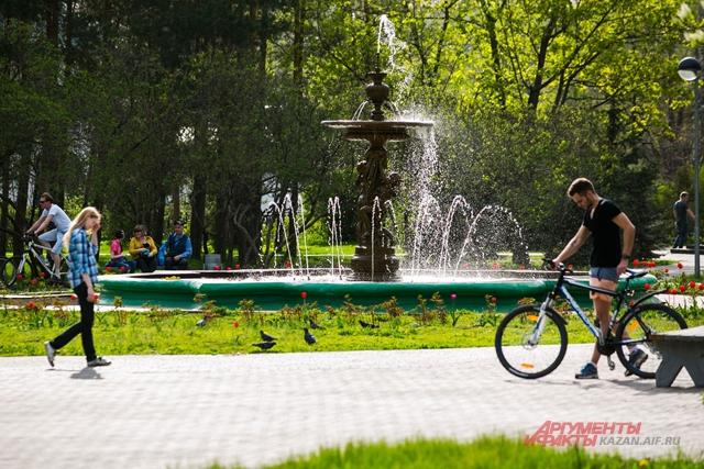 Старейший фонтан Казани находится в Ленинском саду. 