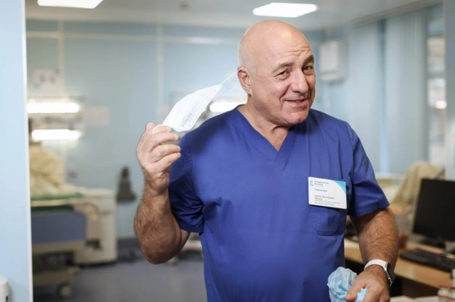 Сергей Петров.