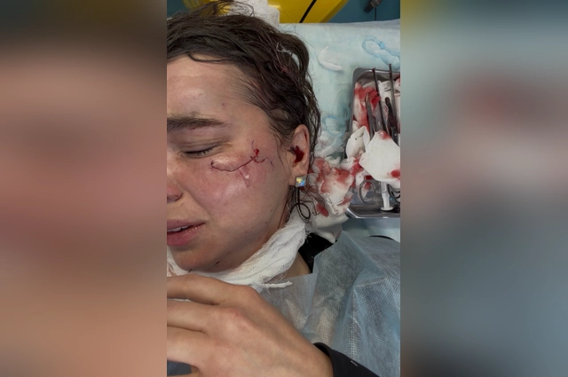 Боль до сих пор не проходит.