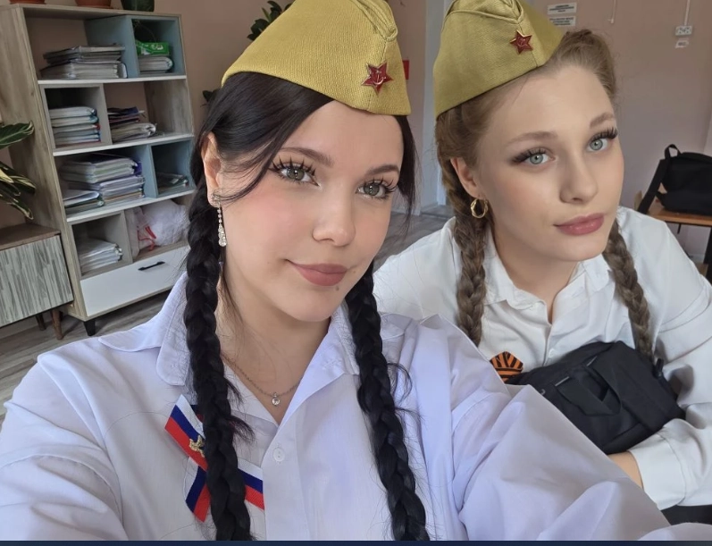 Алина и Алена всегда вместе. 