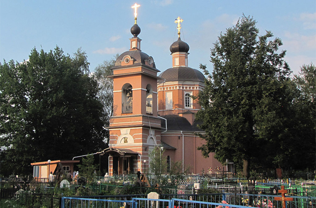Церковь Рождества Христова в Черневе.