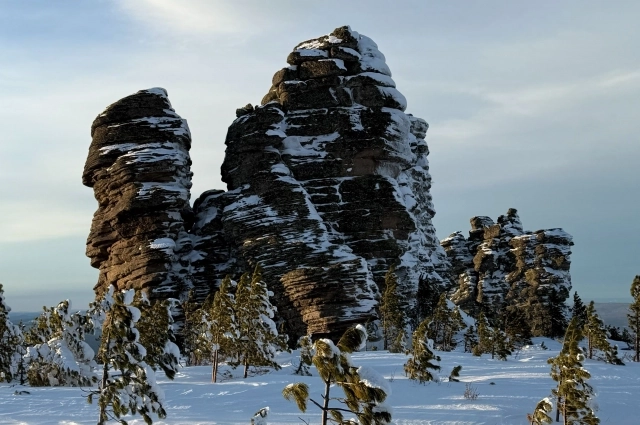 Останцы местного курумника выглядят причудливо.