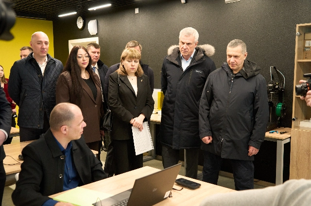 Поездка Трутнева в Магадан, Центр опережающей подготовки