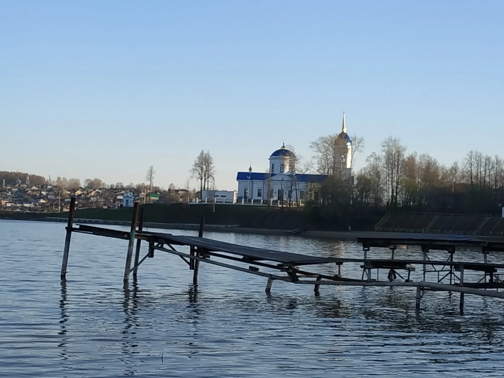 Храм Рождества Богородицы в Добрянке