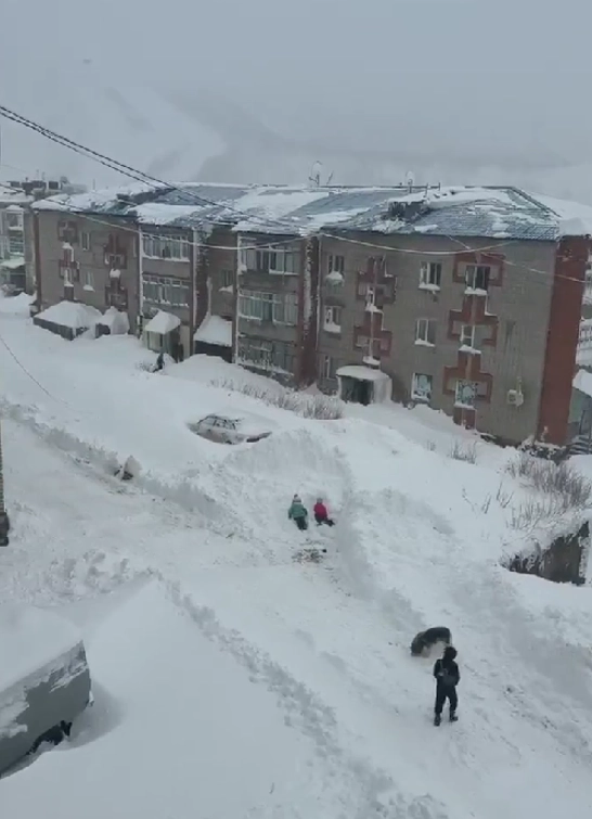 Первый снег в Многовершинном, 16 октября 2026, Николаевский район, Хабаровский край