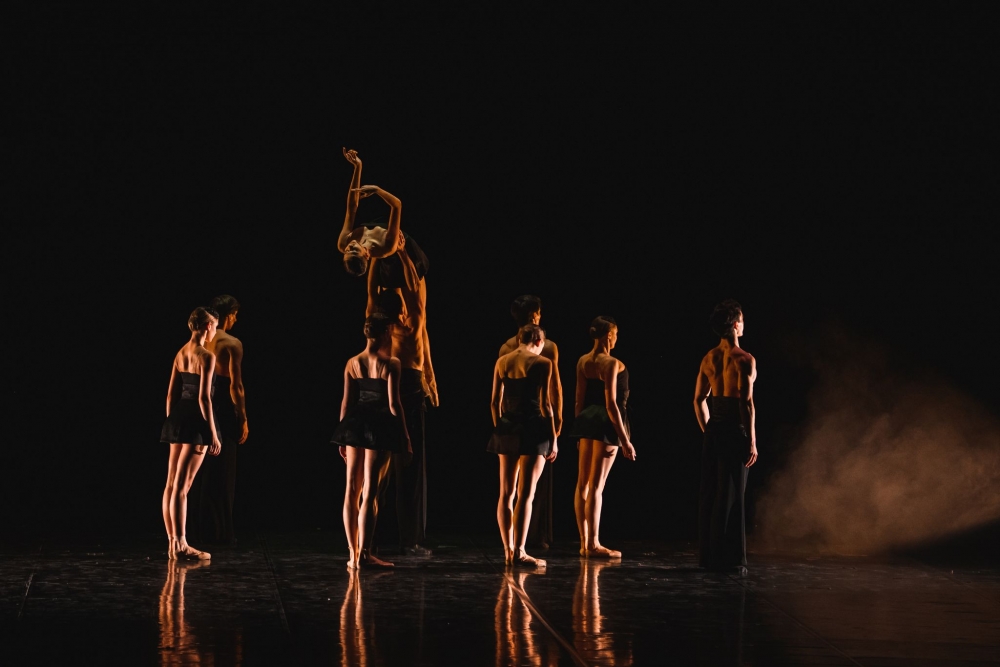 Пространство балета Севагина – «чёрное ничто». 
