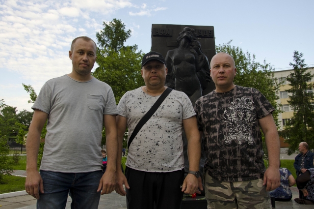 Три сына пионервожатой Таисии Мунгаловой. 