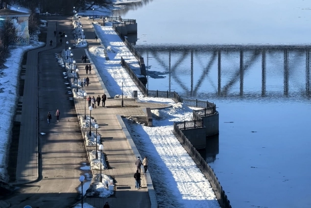 Волга частично открылась.