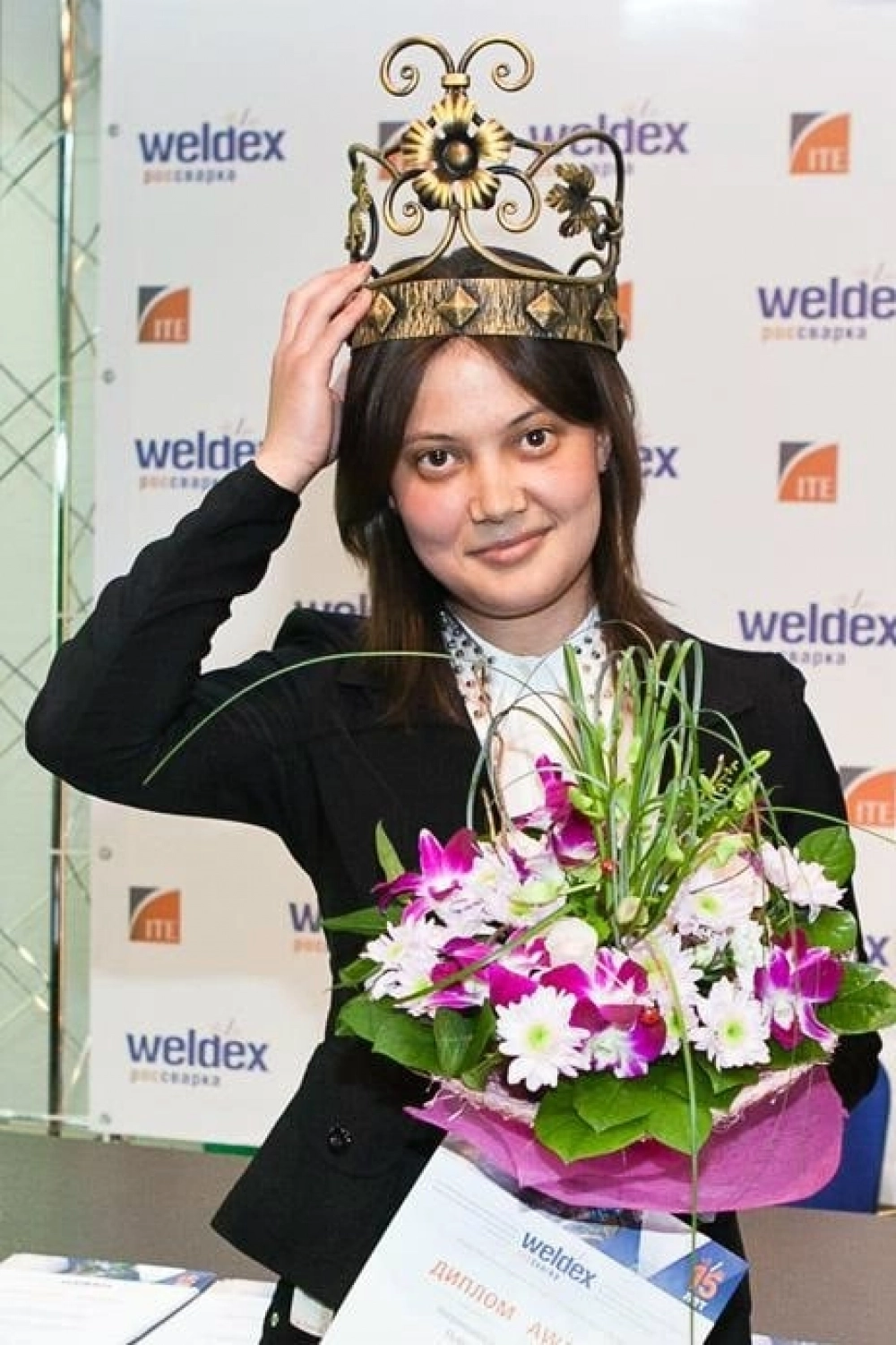 В 2015 году Эльмира Казакова стала обладательницей титула «Мисс Сварка Мира». 