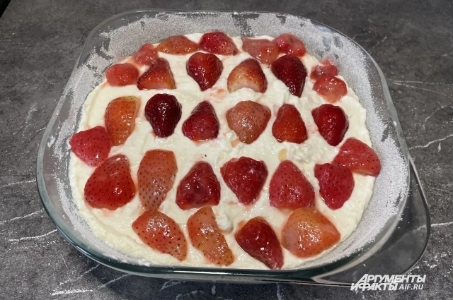 Можно использовать любые ягоды и фрукты.