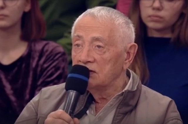 Эксперты считают, что коммерческий альпинизм нужно строго контролировать.