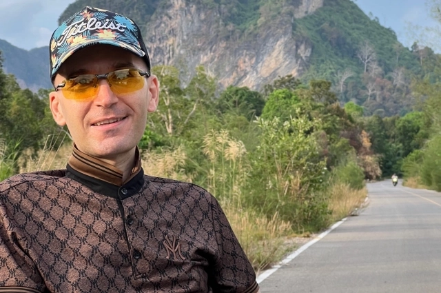 Раньше о таких видах Кроу мог только мечтать.