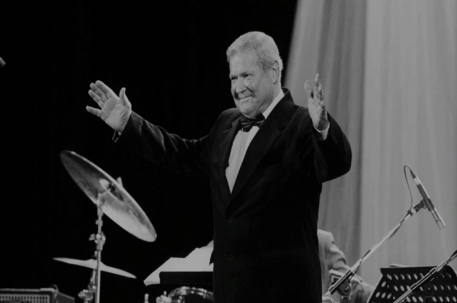 85 лет назад родился первый руководитель Филармонического джаз-оркестра Татарстана Анатолий Василевский.