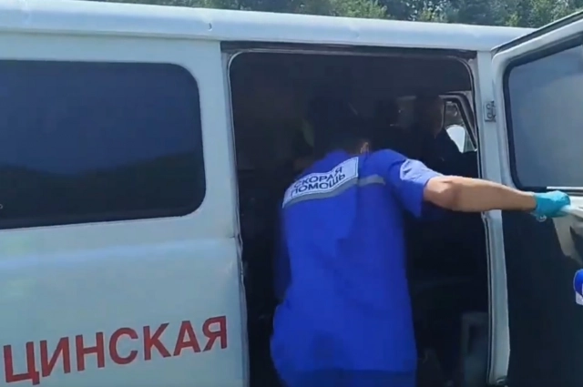 Александра и Филиппа сразу доставили в больницу.