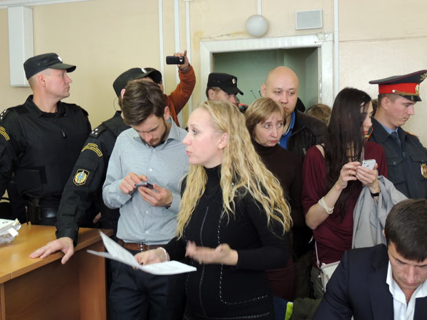 Адвокат Ирина Хрунова считает, что через три недели суд примет положительное решение о досрочном освобождении Алёхиной