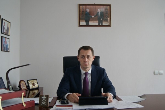 Глава администрации Азова Владимир Ращупкин