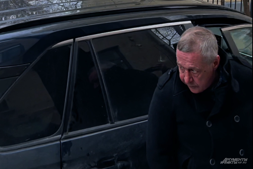 Михаил Ефремов