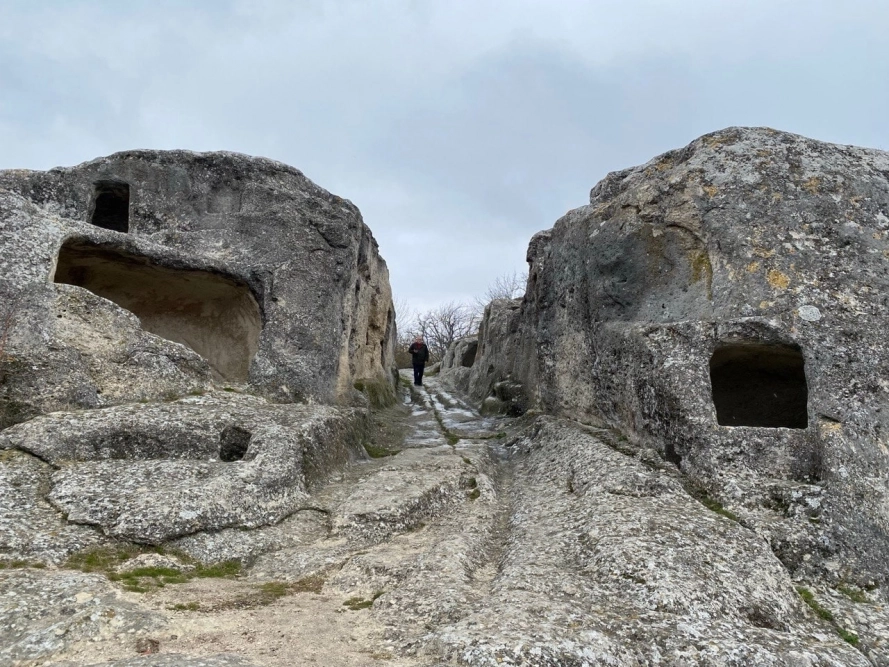 Пещерный город Эски-Кермен