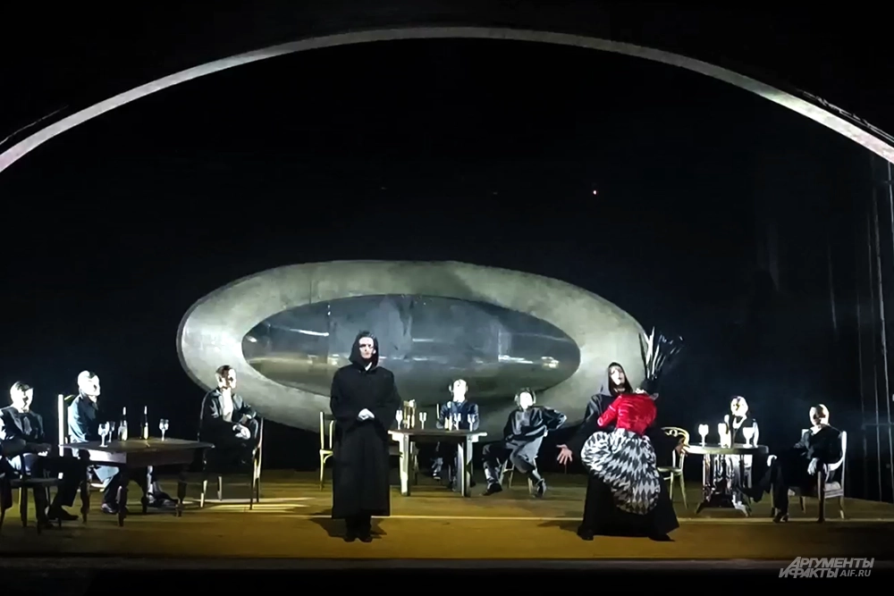 Спектакль «Бродячая собака».