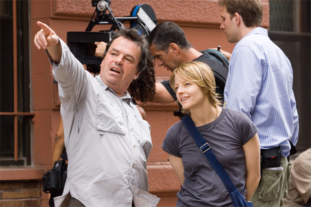 Режиссер Нейл Джордан и Джоди Фостер на съемках фильма «Отважный».