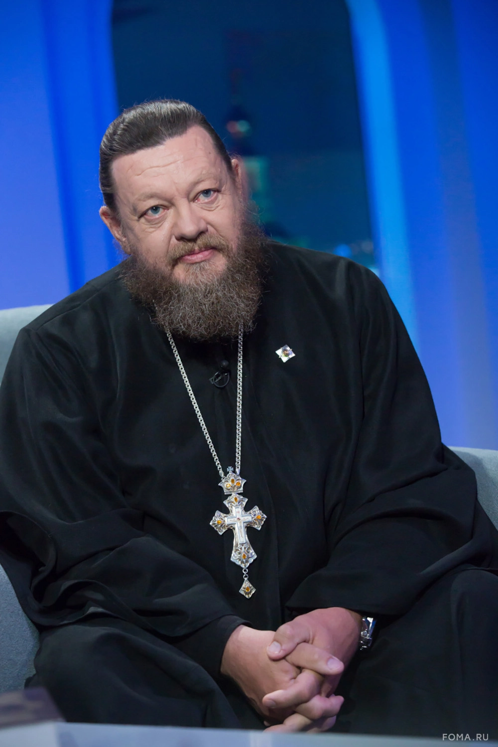 Протоиерей Евгений Шестопалов с 1993 года является настоятелем Свято-Троицкого храма города Суджи Курской епархии.