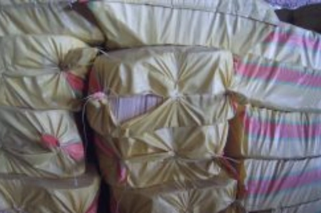 Груз: деревянные палочки для еды