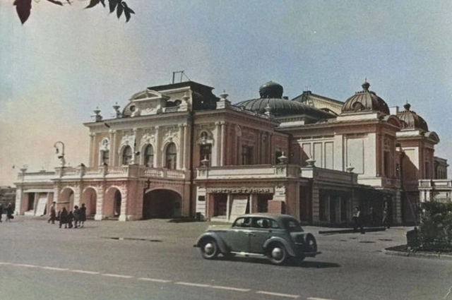 Омский драмтеатр.