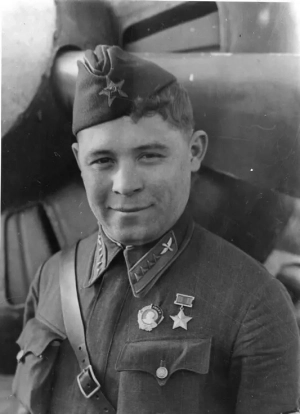 Николаю Тотмину 22 июля 1941 года было присвоено звание Героя Советского Союза.