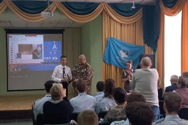 Отрадно, что среди активных помощников много молодежи.