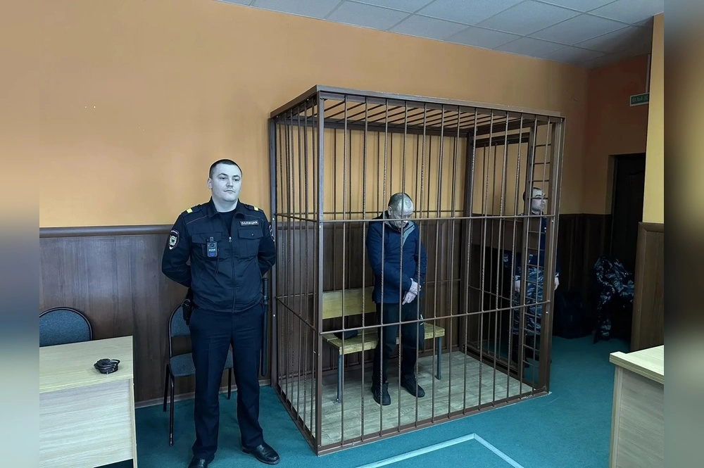 Бугурусланский районный суд назначил подсудимому наказание в виде лишения свободы на срок 18 лет с отбыванием в исправительной колонии строгого режима.