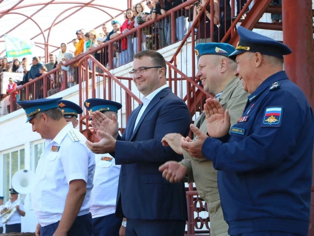 День Омска и Омской области совпал с празднованием Дня ВДВ.