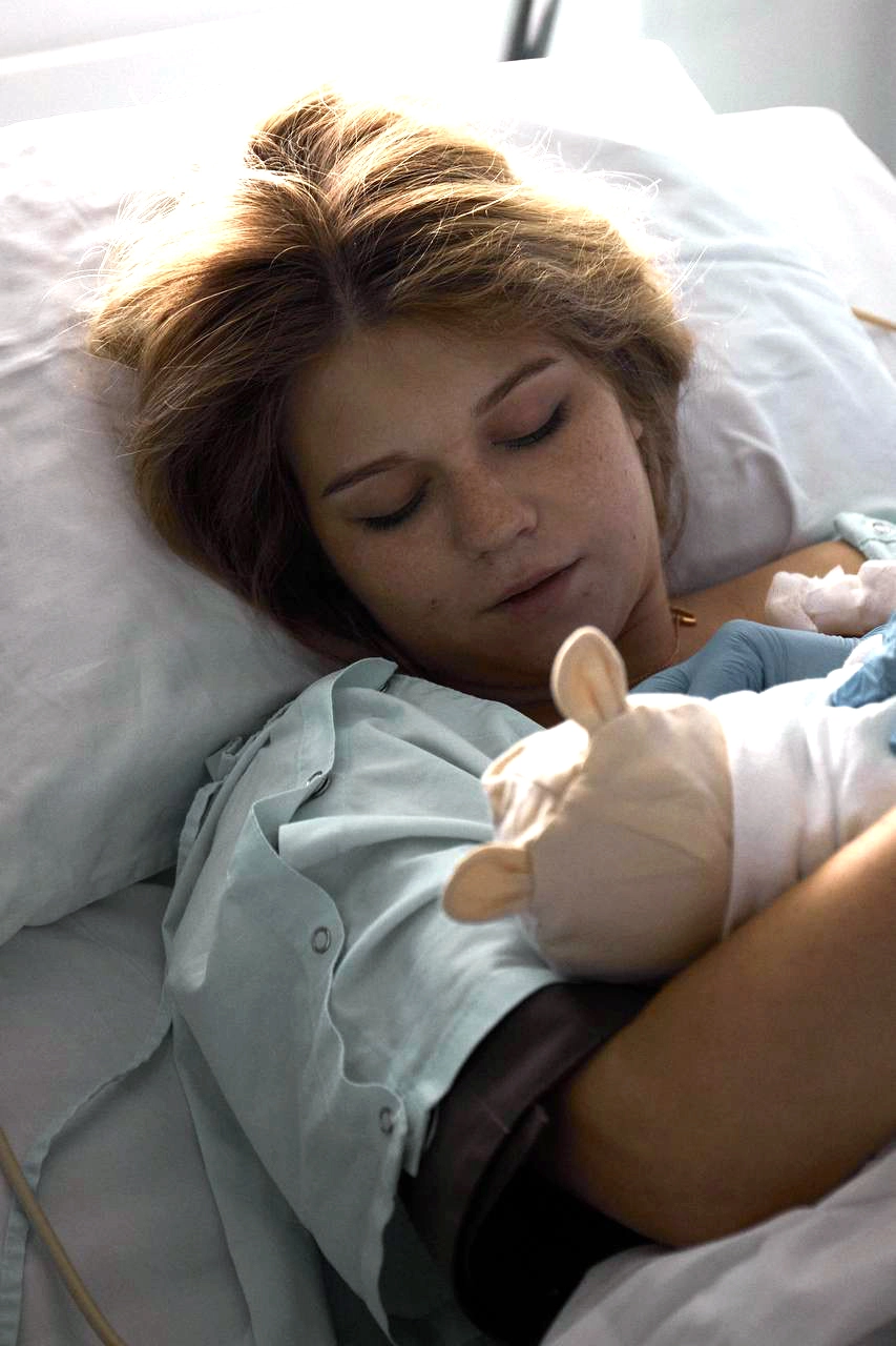 Александра Трусова с сыном.