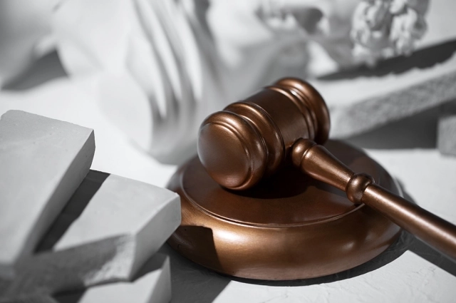 Артисты планируют судиться с организатором.