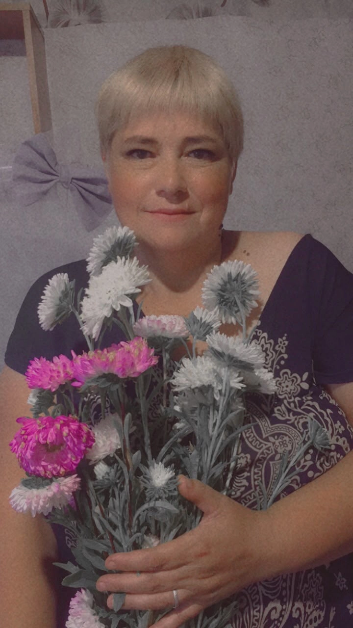 45-летняя Анна Лоскутова.