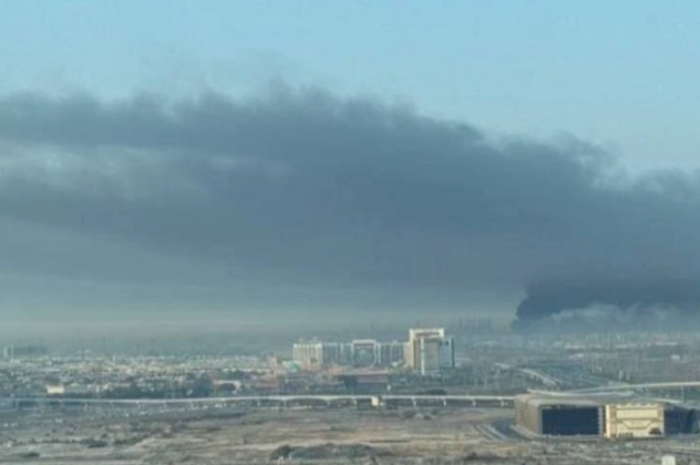 Иран атаковал американские военные базы в ОАЭ.