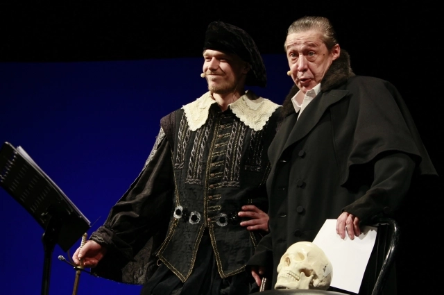 Никита Ефремов и Михаил Ефремов.