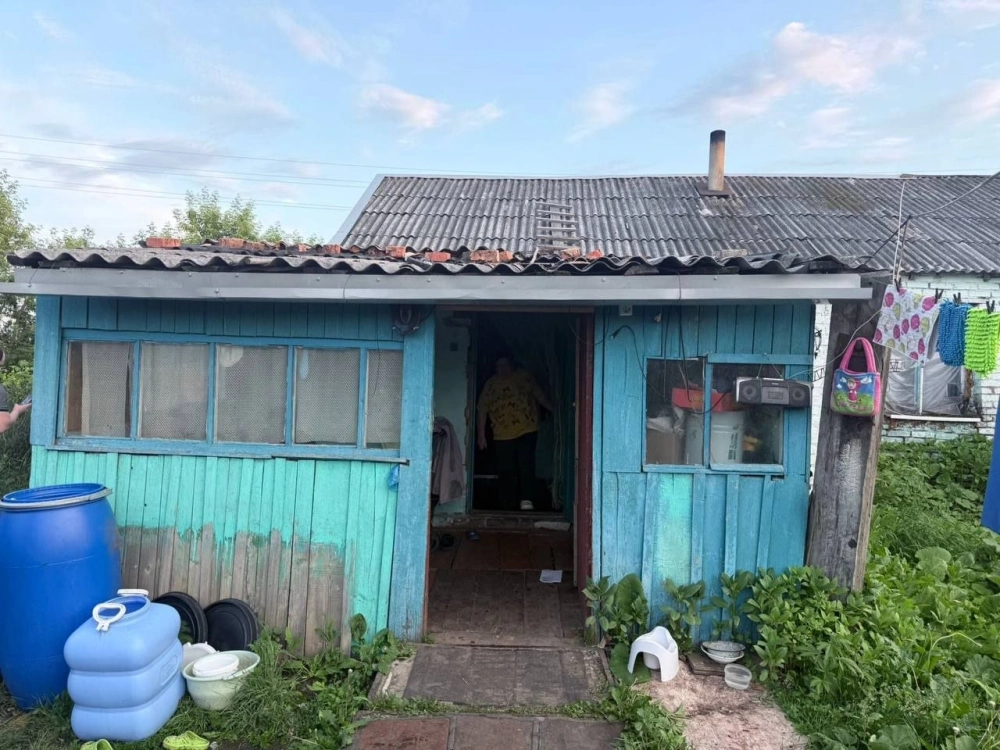 Дом, в котором жила семья.