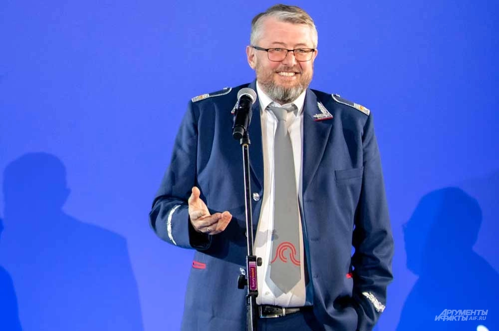 Наш атом в нашем метро. Состав-музей начал курсировать по оранжевой ветке