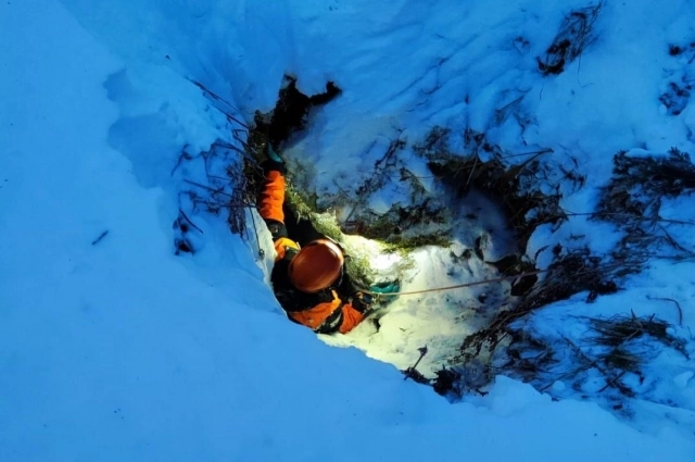 Усольцевых искали в лесах и пещерах.