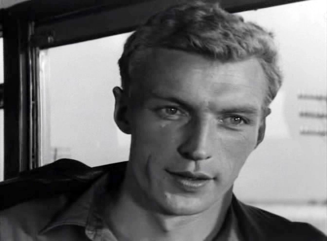 Николай Олянин в фильме «Дни летные», 1965 г. 
