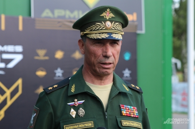 Генерал-лейтенант Иван Бувальцев.