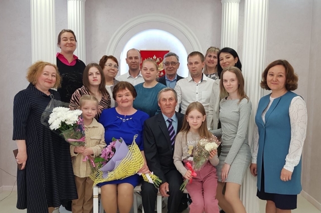 Семью Оськиных знают и уважают многие жители Кировского района.
