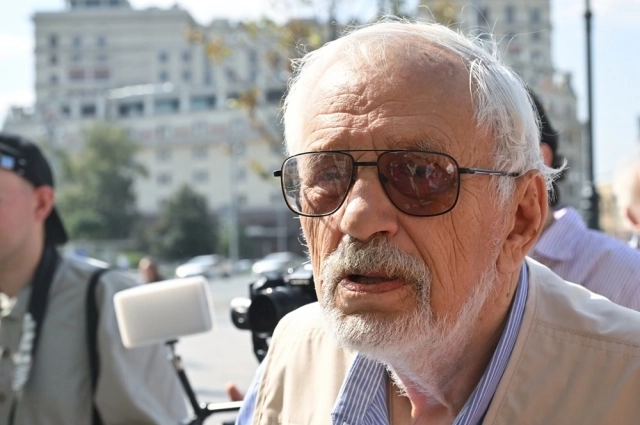 Владимир Сафронов.