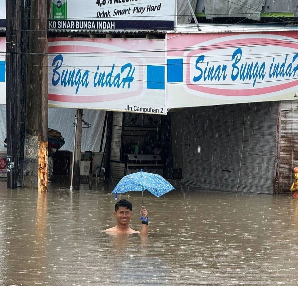 Погоду на Бали не может предсказать никто.