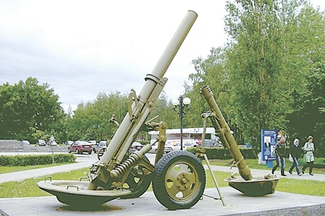 160-мм дивизионный миномёт образца 1943 года (МТ-13).